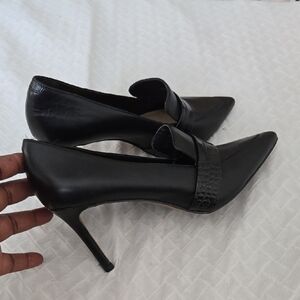 Banana Republic Black Stiletto Heels Ankle Pointed Pumps